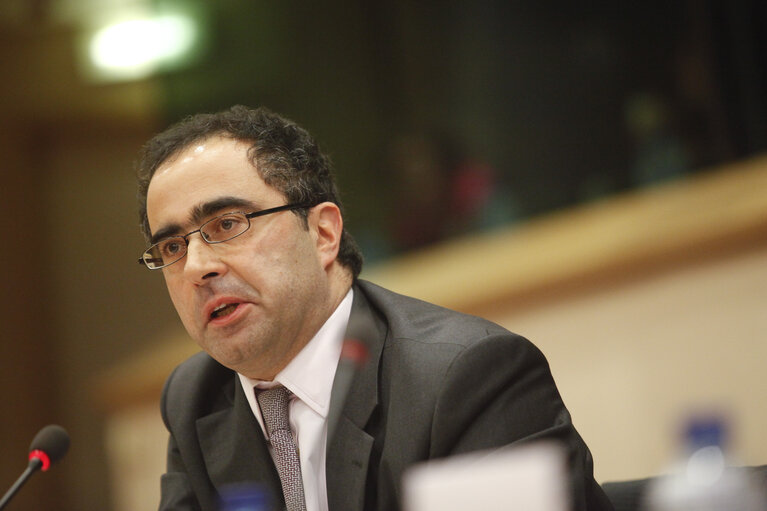 Fotagrafa 6: Science and Technology Options Assessment (STOA) - Is an oil free future possible ? - The science, technology and economics of running Europe without oil