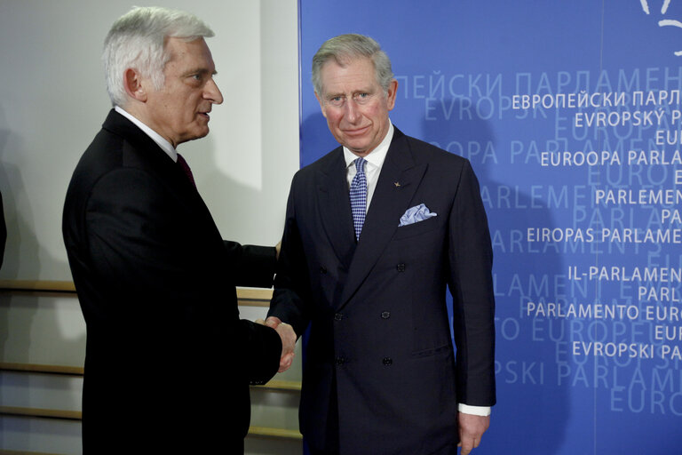 Fotografie 9: Welcoming of HRH Prince Charles, Prince of Wales by Jerzy Buzek, Herman Van Rompuy and José Manuel Barroso