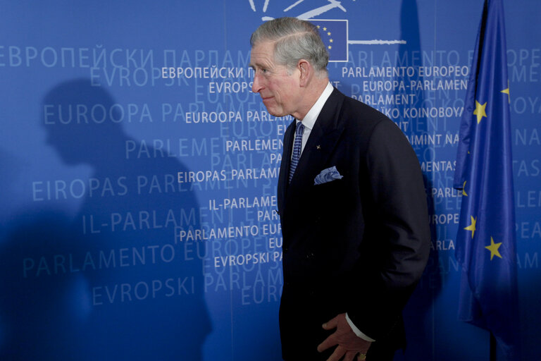 Fotografie 10: Welcoming of HRH Prince Charles, Prince of Wales by Jerzy Buzek, Herman Van Rompuy and José Manuel Barroso