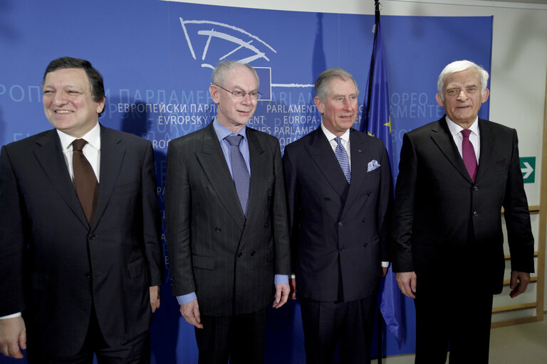 Fotografie 5: Welcoming of HRH Prince Charles, Prince of Wales by Jerzy Buzek, Herman Van Rompuy and José Manuel Barroso