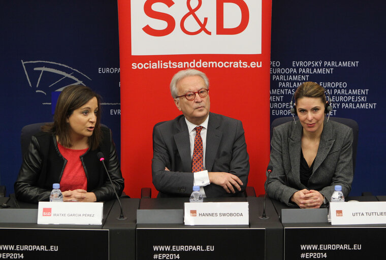 Fotografie 13: Press conference on New Abortion Laws in Spain