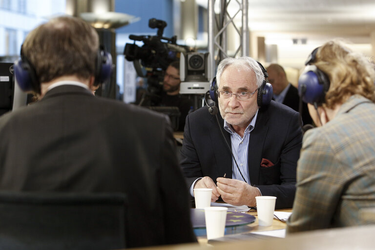 Foto 12: Euranet debate