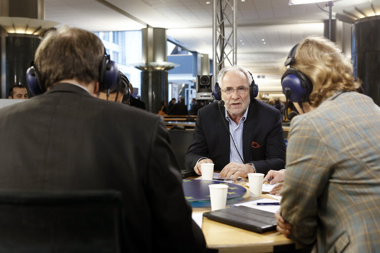 Foto 1: Euranet debate