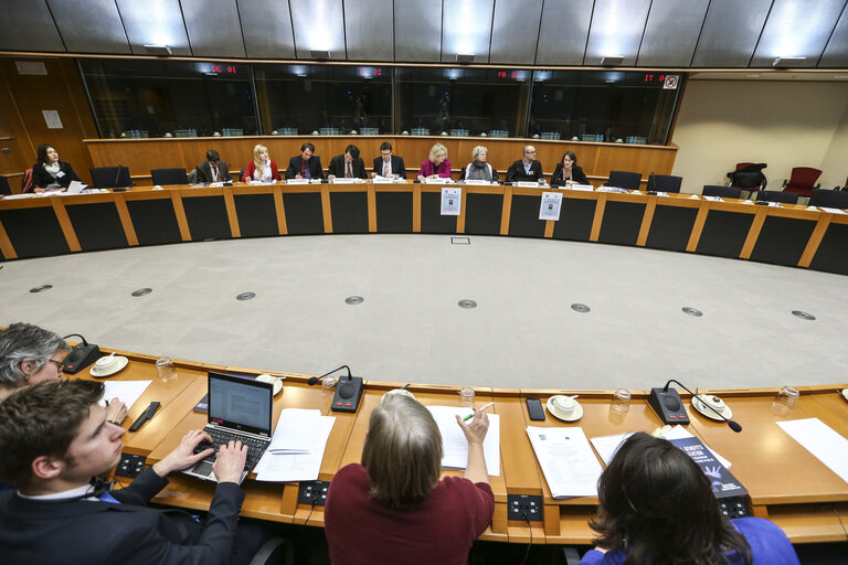 Book Launch: Social Benefits and Migration: A Contested Relationship and Policy Challenge in the EU