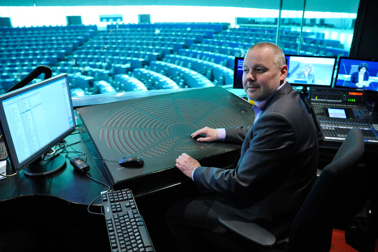 Interview of M. Timo AHONEN, technician of conference