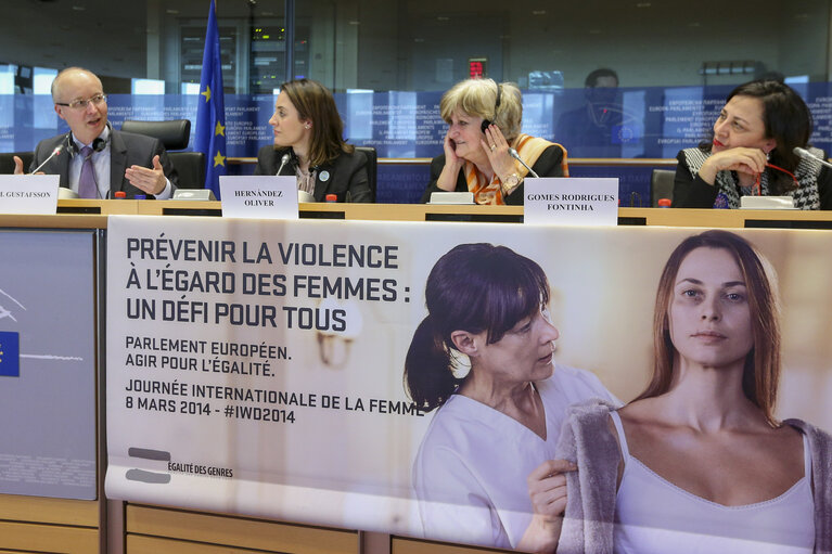 Fotogrāfija 5: Interparliamentary meeting on International Women's Day 2014 - Preventing violence against women - A challenge for all