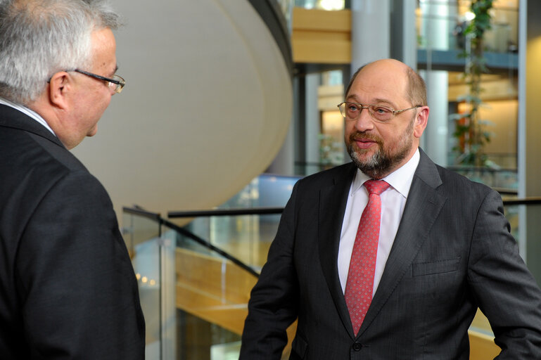 Fotografia 1: EP President Interview ' NZZ Standpunkte ' TV SRF1