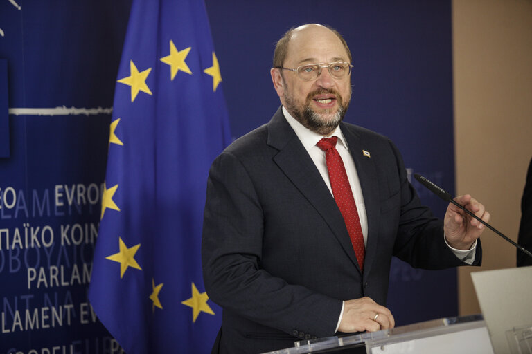 Foto 10: Press point with Martin SCHULZ - EP President on the 'banking union'