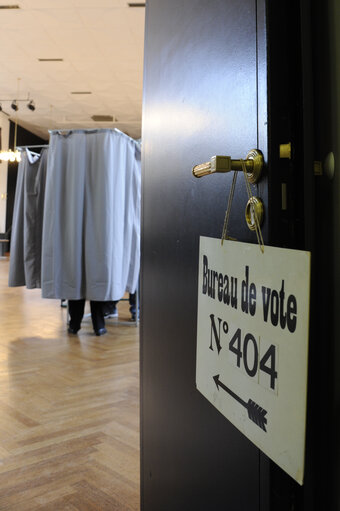 Foto 1: Municipal elections 2014 in Strasbourg. Polling station