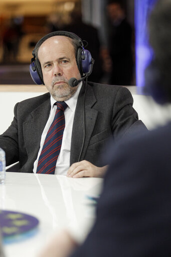 Photo 8 : Euranet debate