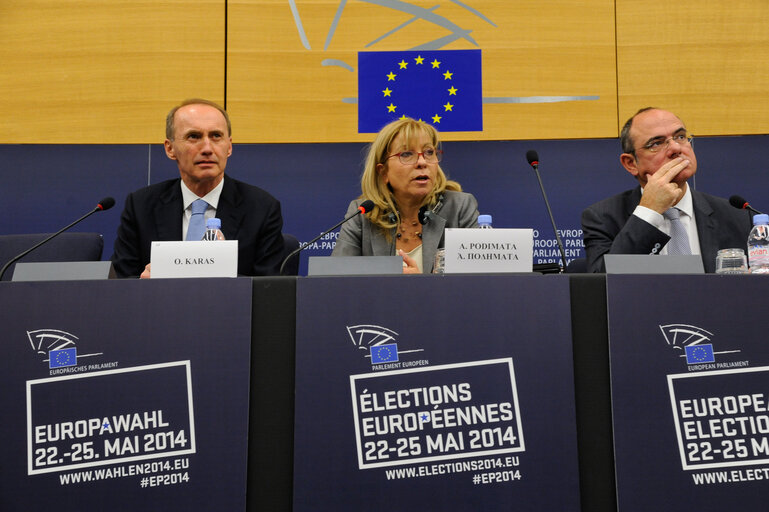 Photo 18 : Press Conference with MEP Othmar KARAS and Anni PODIMATA