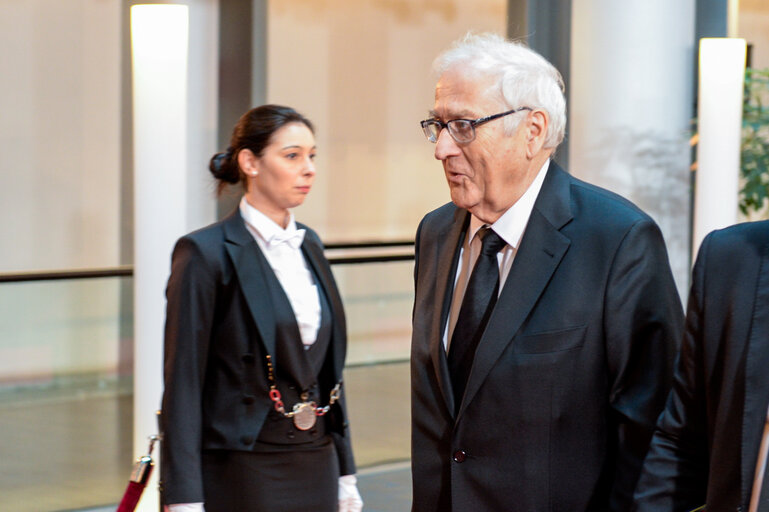 Suriet 30: European Ceremony of Honour for Dr. Helmut KOHL, Former Chancellor of the Federal Republic of Germany and Honorary Citizen of Europe (1930 - 2017) at the European Parliament in Strasbourg- Guests arrival