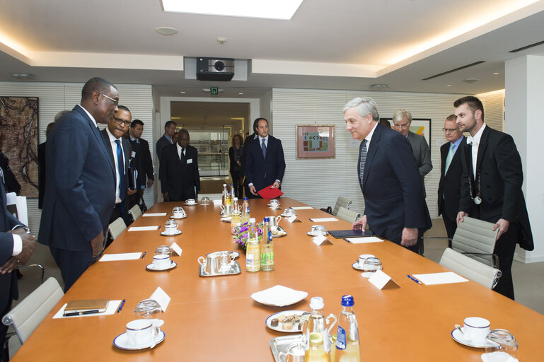 Fotogrāfija 4: Antonio TAJANI - EP President meets with Abdoulaye Idrissa MAIGA, Prime Minister of Mali .