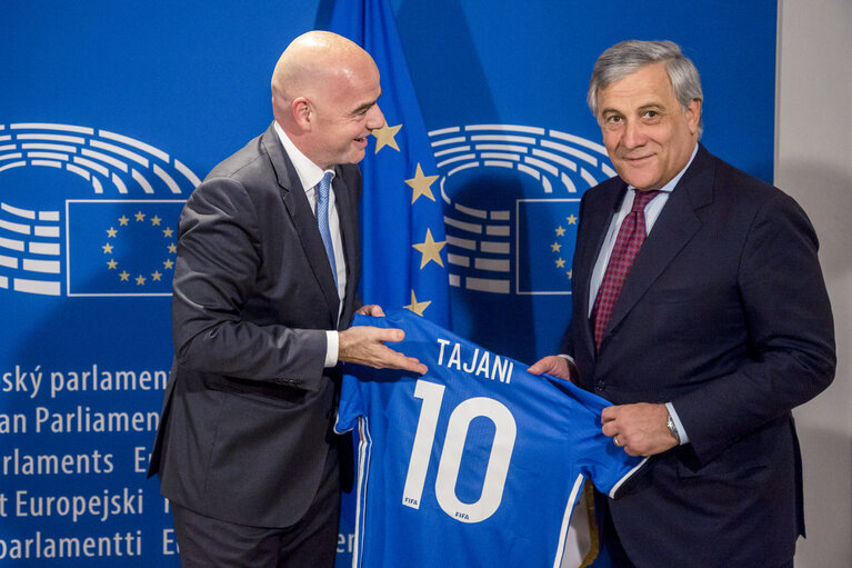 Foto 2: Antonio TAJANI - EP President meets with Gianni INFANTINO, President of FIFA