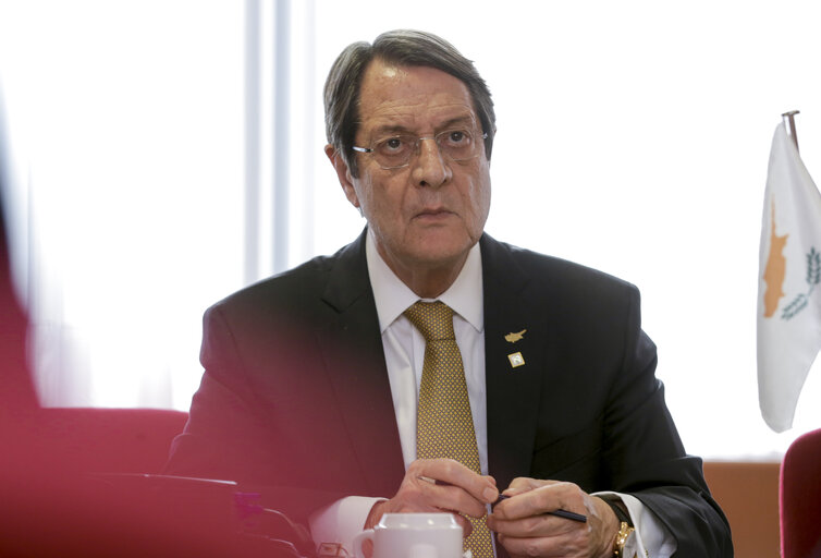 Φωτογραφία 3: EP President meets with the President of Cyprus