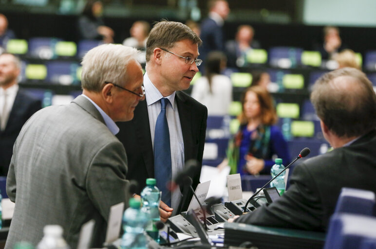 Снимка 14: EPP group meeting in strasbourg