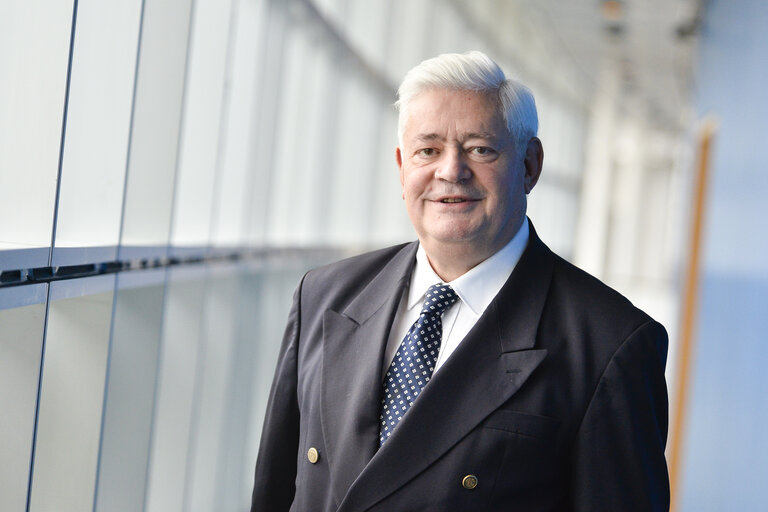 Zdjęcie 15: Bruno GOLLNISCH in European Parliament  in Strasbourg