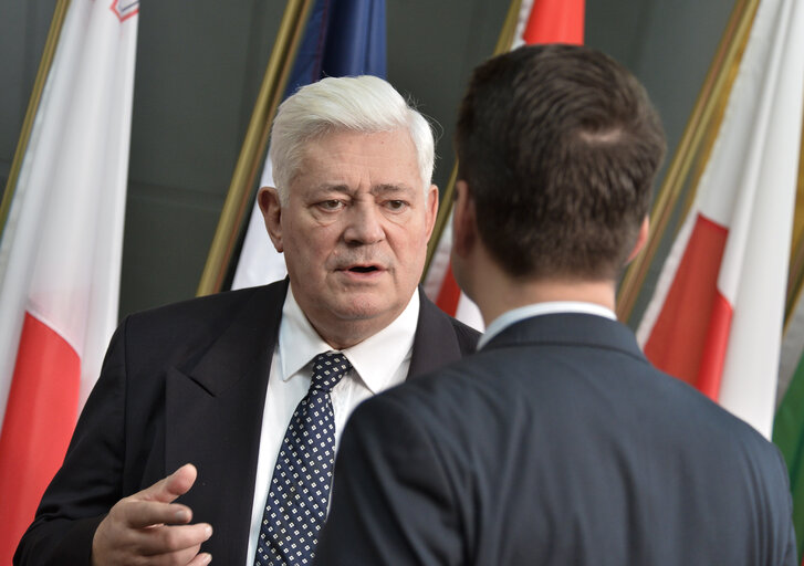 Zdjęcie 7: Bruno GOLLNISCH in European Parliament  in Strasbourg