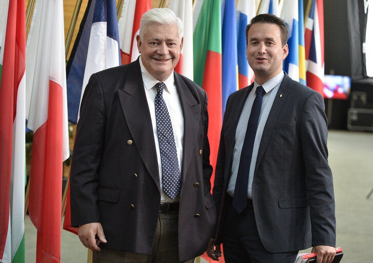 Zdjęcie 5: Bruno GOLLNISCH in European Parliament  in Strasbourg