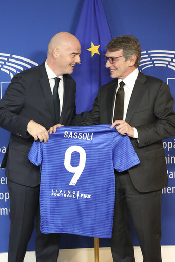 Foto 2: David SASSOLI, EP President meets with Gianni INFANTINO, FIFA President