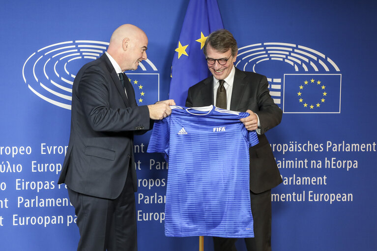 Foto 7: David SASSOLI, EP President meets with Gianni INFANTINO, FIFA President