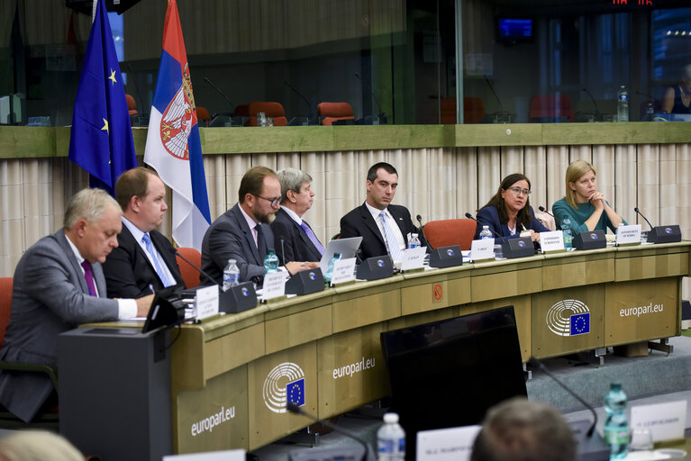 Fotografie 10: European union - Serbia stabilisation and association parliamentary committee (SAPC)