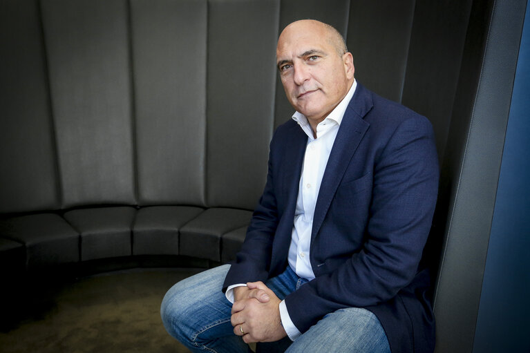 Andrea COZZOLINO in the European Parliament in Strasbourg