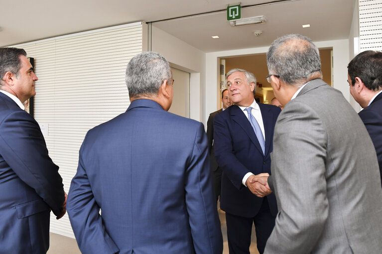 Fotografia 6: EP President meets with 11 Latin American Ambassadors