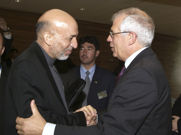 Valokuva 3: Visit of the President of Afghanistan to the EP.