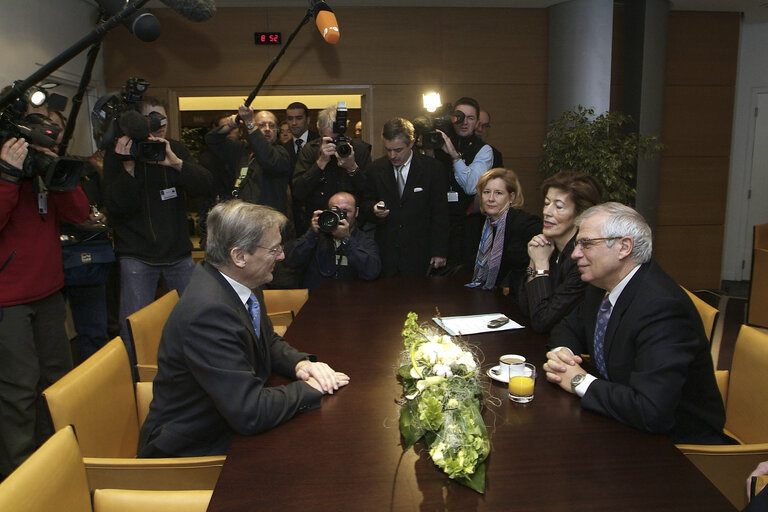 Fotografija 5: EP President meets with the Federal Chancellor of Austria.