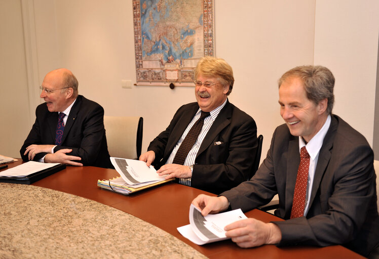 Billede 33: Meeting with MEPs DUFF, BROK and LEIHNEN.