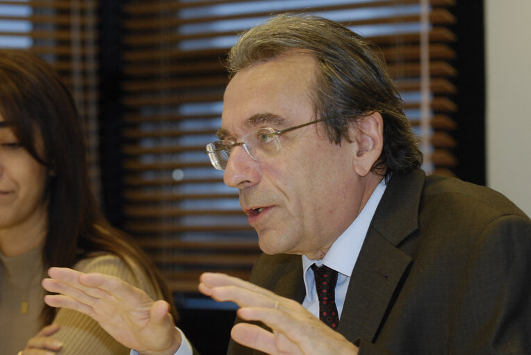 Foto 4: EP President has breakfast with the Mayor of Strasbourg.