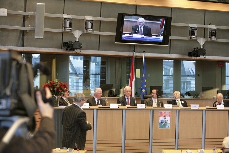 EP President paricipates in a conference dedicated to the memory of Jozsef Antall.