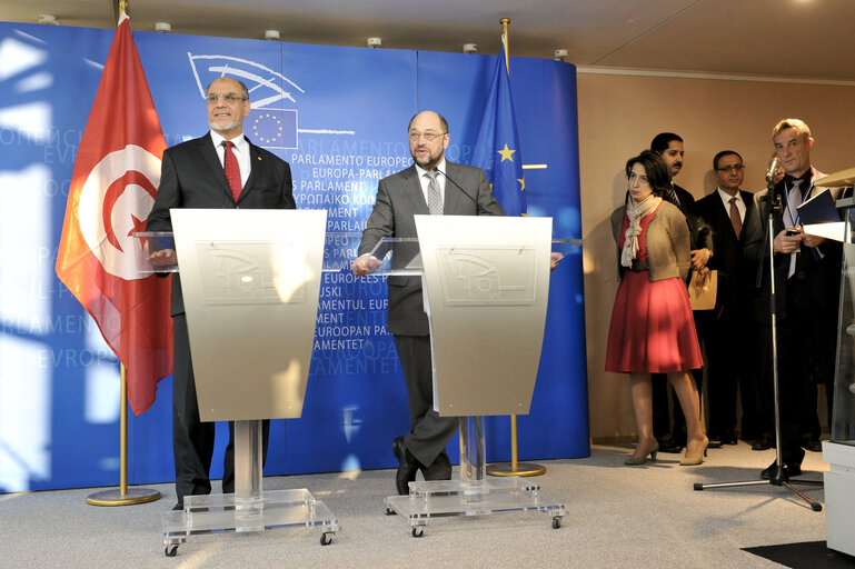 Fotografia 5: EP President meets with Prime Minister of Tunisia.