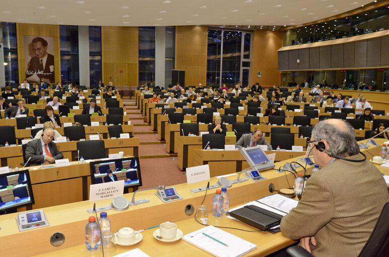 Fotografija 2: Committee on Economic and Monetary Affairs