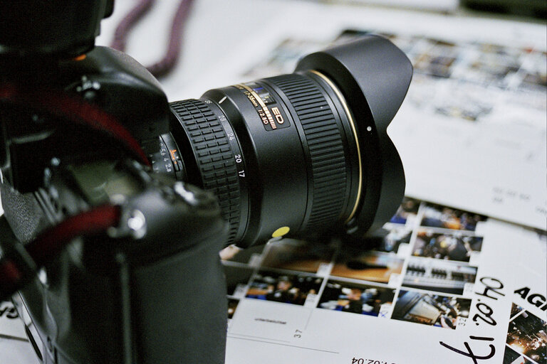 Photo 38: Audiovisual service and media at the EP.