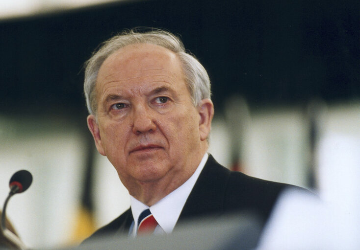 Φωτογραφία 7: Ingo FRIEDRICH in plenary session in Strasbourg.