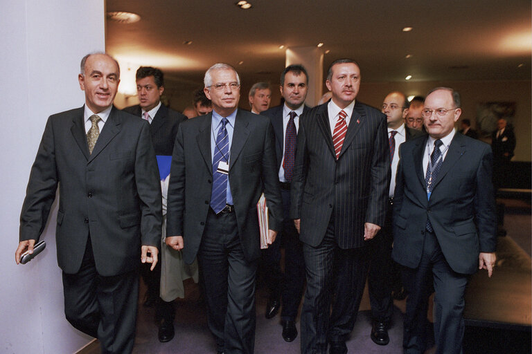 Fotografi 12: Visit of the Turkish Prime Minister to the EP.