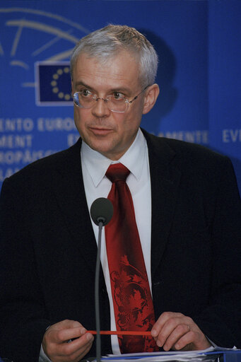 Press conference by the Commissioner designate for Employment following his hearing by the EP.