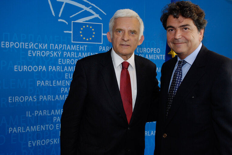 Photo 5: EP President meets the French Minister for European Affairs.