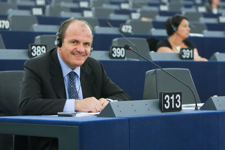 Fotó 11: Francesco DE ANGELIS in plenary session in Strasbourg