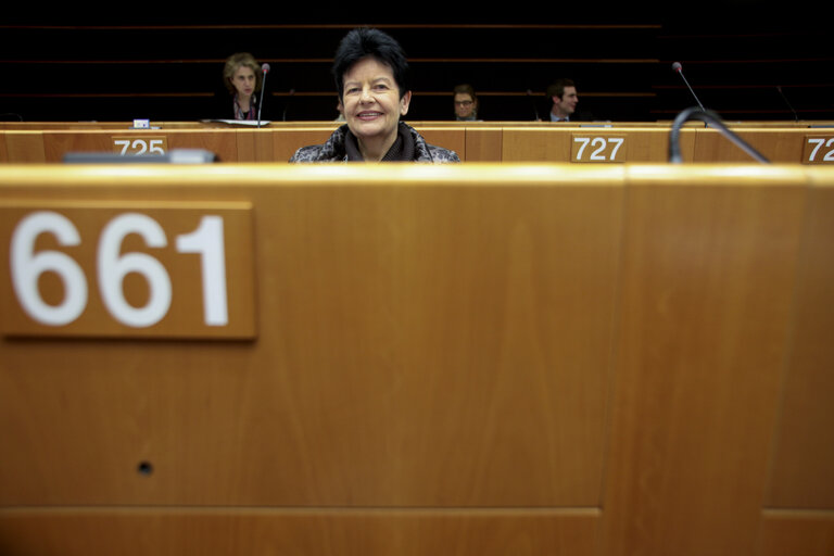 Foto 2: Joanna SENYSZYN  at the EP in Brussels.