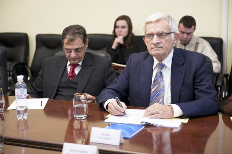 Fotografija 23: Official visit of the EP President to Kiev, Ukraine. Meeting with the opposition leader.