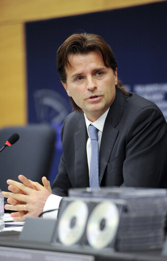 Photo 3 : Press conference on the animals rights - Tiziano MOTTI