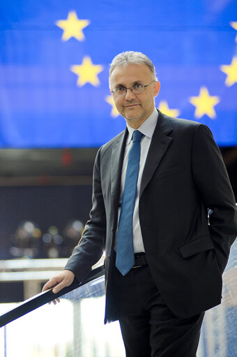 Portrait of MEP Mario MAURO