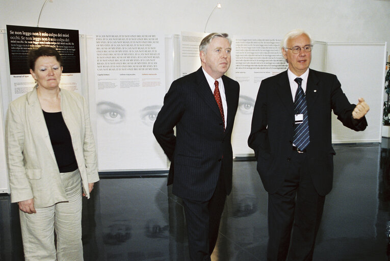 Nuotrauka 14: EP President attends the opening of an exhibition on writing sponsored by MEP Paolo COSTA