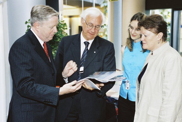 Nuotrauka 4: EP President attends the opening of an exhibition on writing sponsored by MEP Paolo COSTA