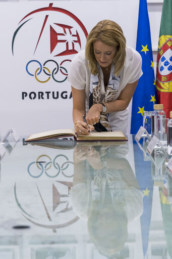 Foto 17: Official visit by Roberta METSOLA, EP President to Lisbon, Portugal. Meeting with the Olympic Committee of Portugal & Female Athletes