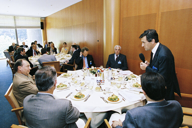 Fotografie 11: MEPs meet with the Belgian Enterprises Federation ( VBO / FEB )