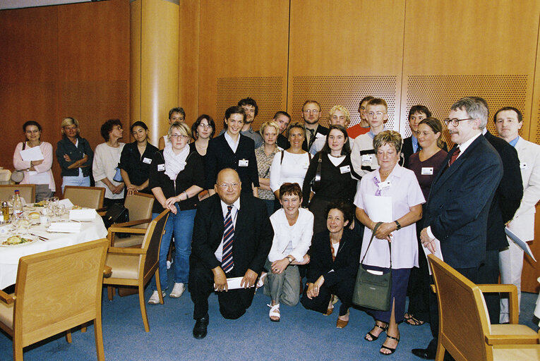 Representatives of the Convention of Young Belgian Students meet with Belgian members of the European Convention on the Future of Europe